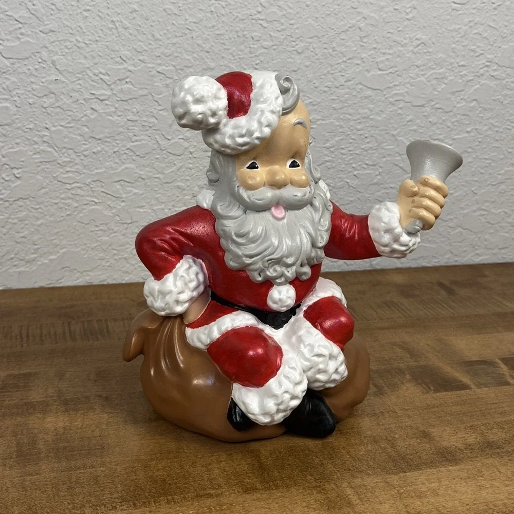 VTG Santa‎ Claus Atlantic Mold Ceramic Sitting on Sack W/ Wind Up Musical Box